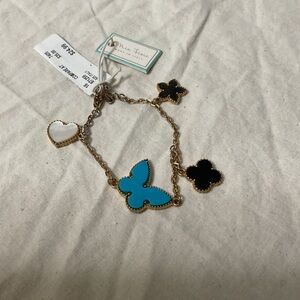 NWT Mia Fiore Charm Bracelet